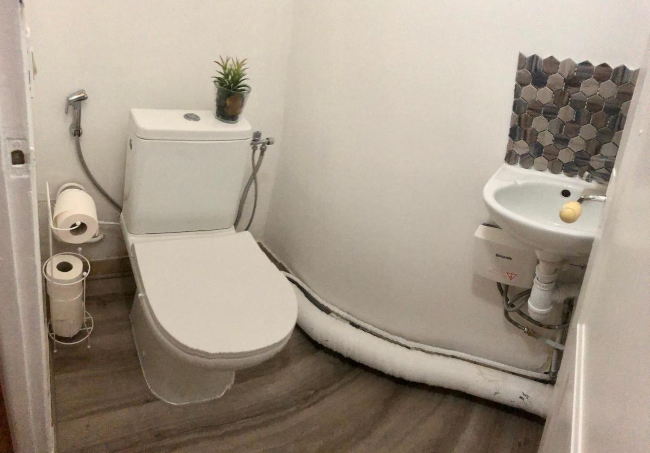 Room With Balcon 20 Minutes From Eiffel Tower Choisy-le-Roi Luaran gambar
