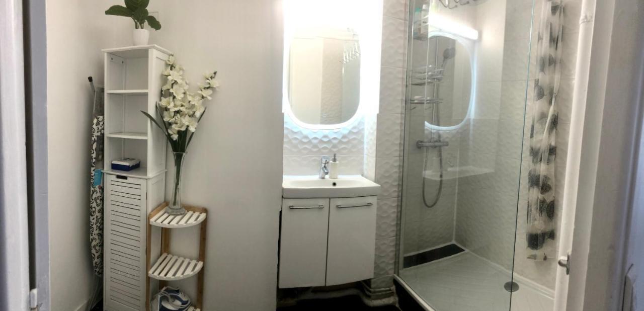 Room With Balcon 20 Minutes From Eiffel Tower Choisy-le-Roi Luaran gambar